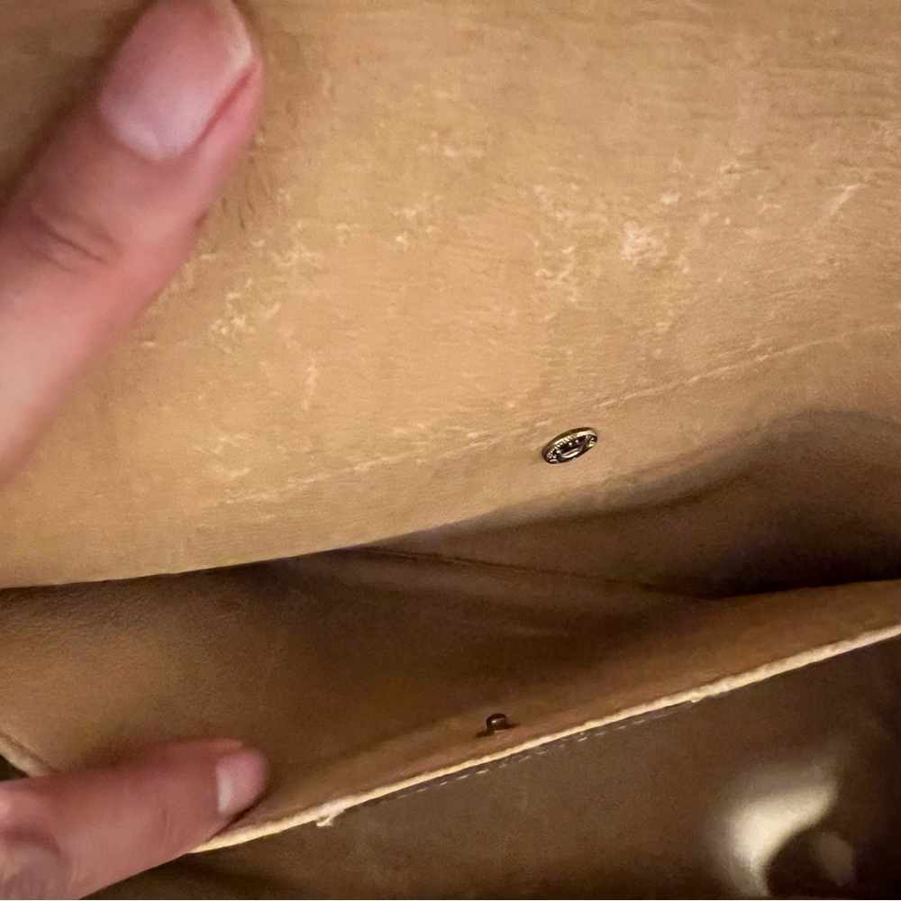 Vintage Gucci Clutch - Picture 14 of 15